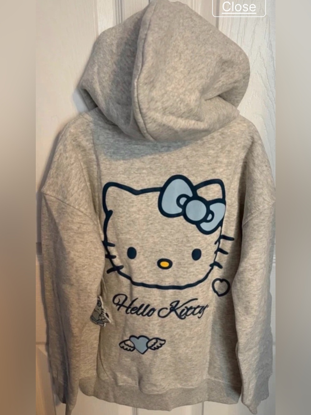 Hello Kitty Girls Zip Up Hoodie
Size 9/10 NWT